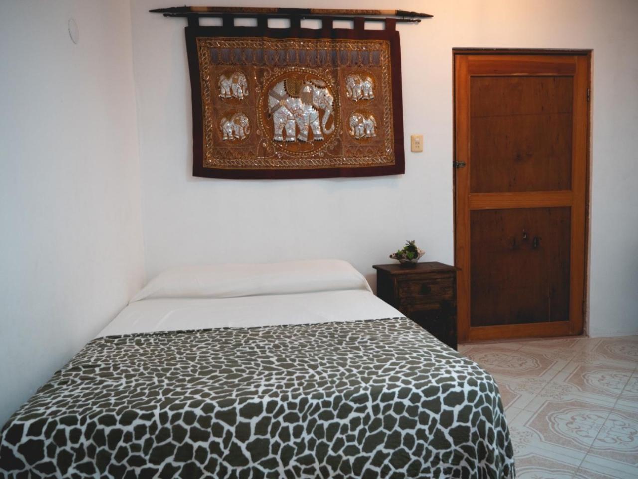 Casa Gajah Hotel Cuyo Exteriér fotografie
